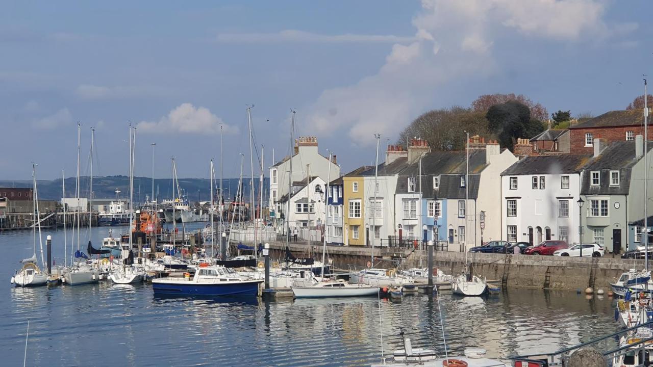 Quay View Apartment Weymouth Bagian luar foto